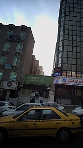 دکتر بهزاد فراهانی