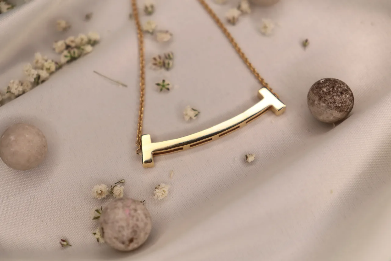 گالری طلا و جواهر آرش