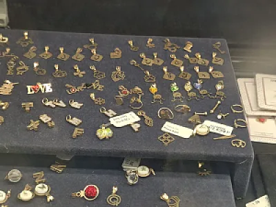 گالری طلا و آبشده صادقی