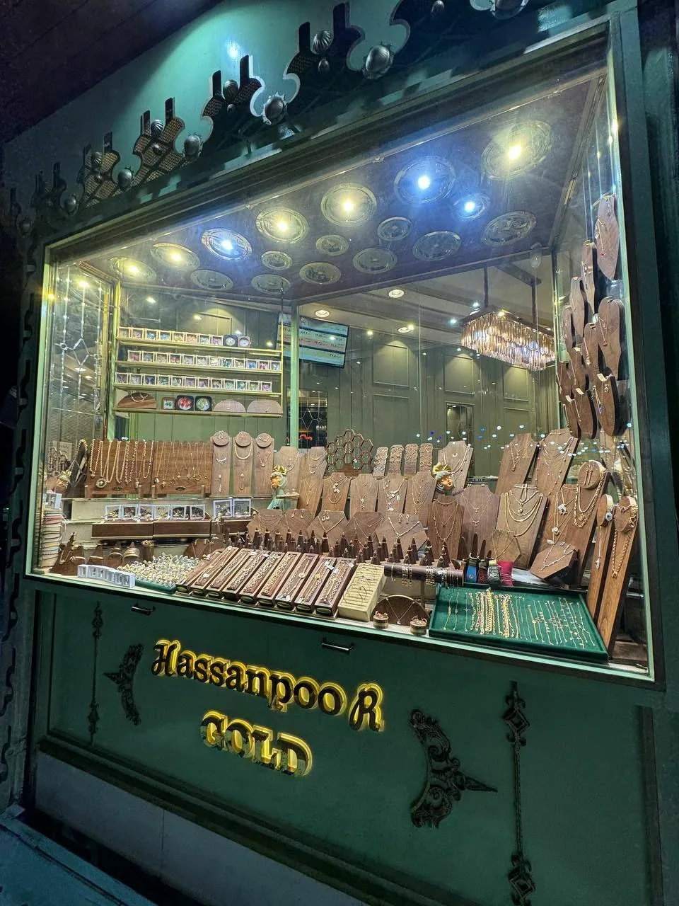 گالری طلا و جواهر مجید حسن پور