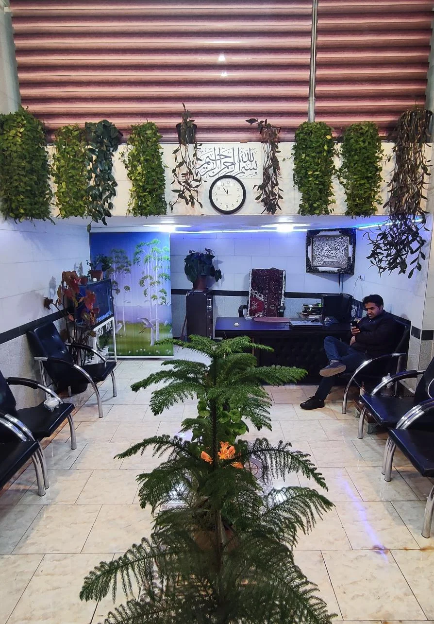 مشاور املاک عقیل