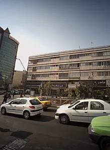 فرش دستباف و صنایع دستی