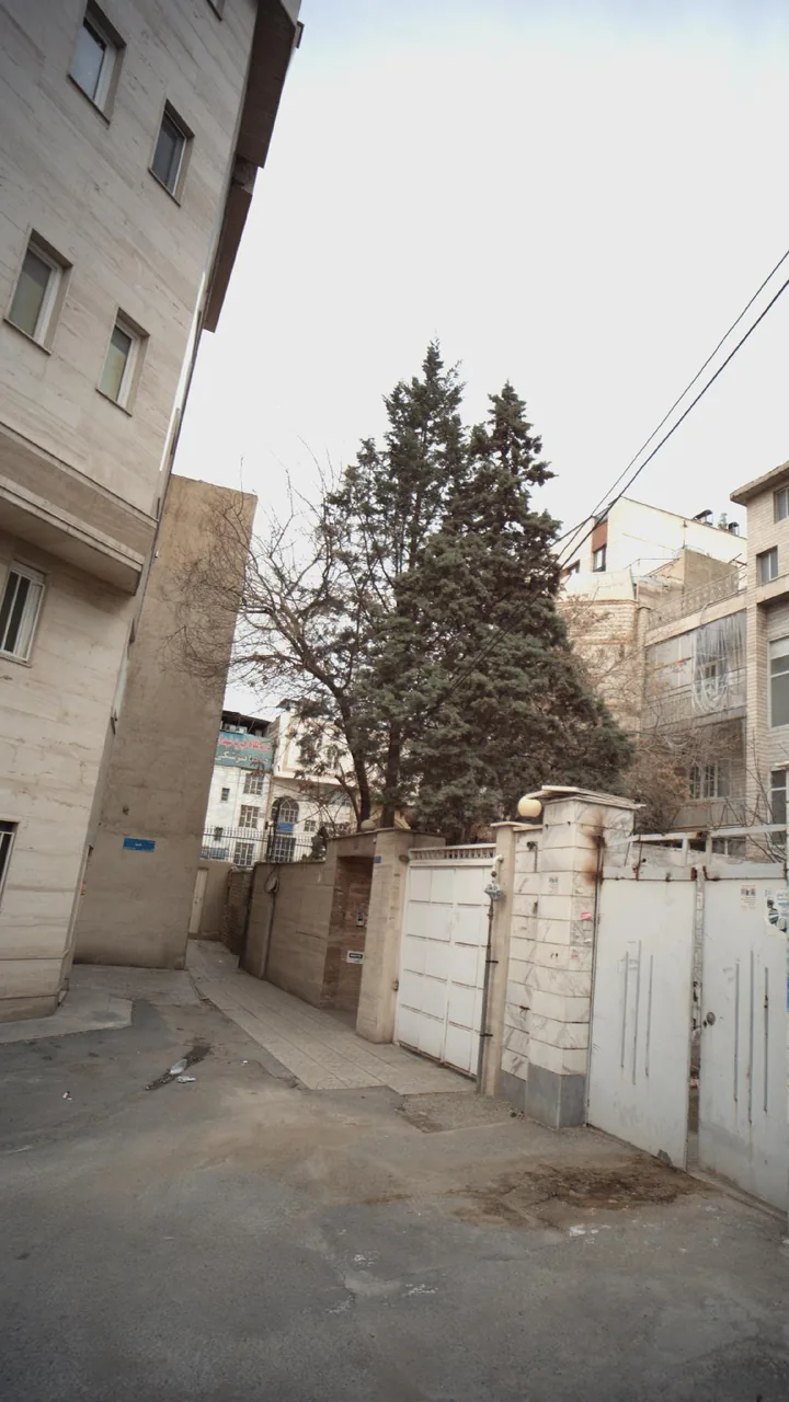 درمانگاه خیریه شهدا
