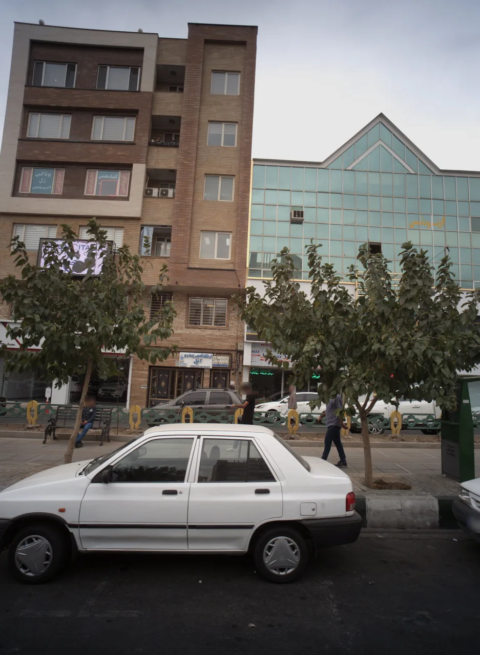 درمانگاه تخصصی پوست و مو آنیل - تصویر 2
