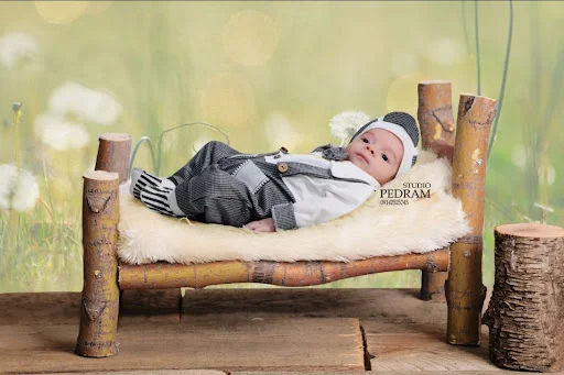 آتلیه عکاسی پدرام عروس و کودک