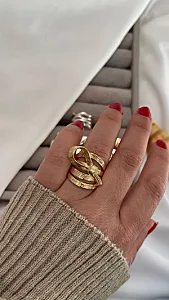 فروشگاه آنلاین اکسسوری بدلیجات رزا