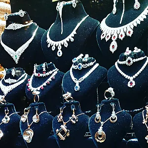 جواهری مینا (علیرضا عبدی)