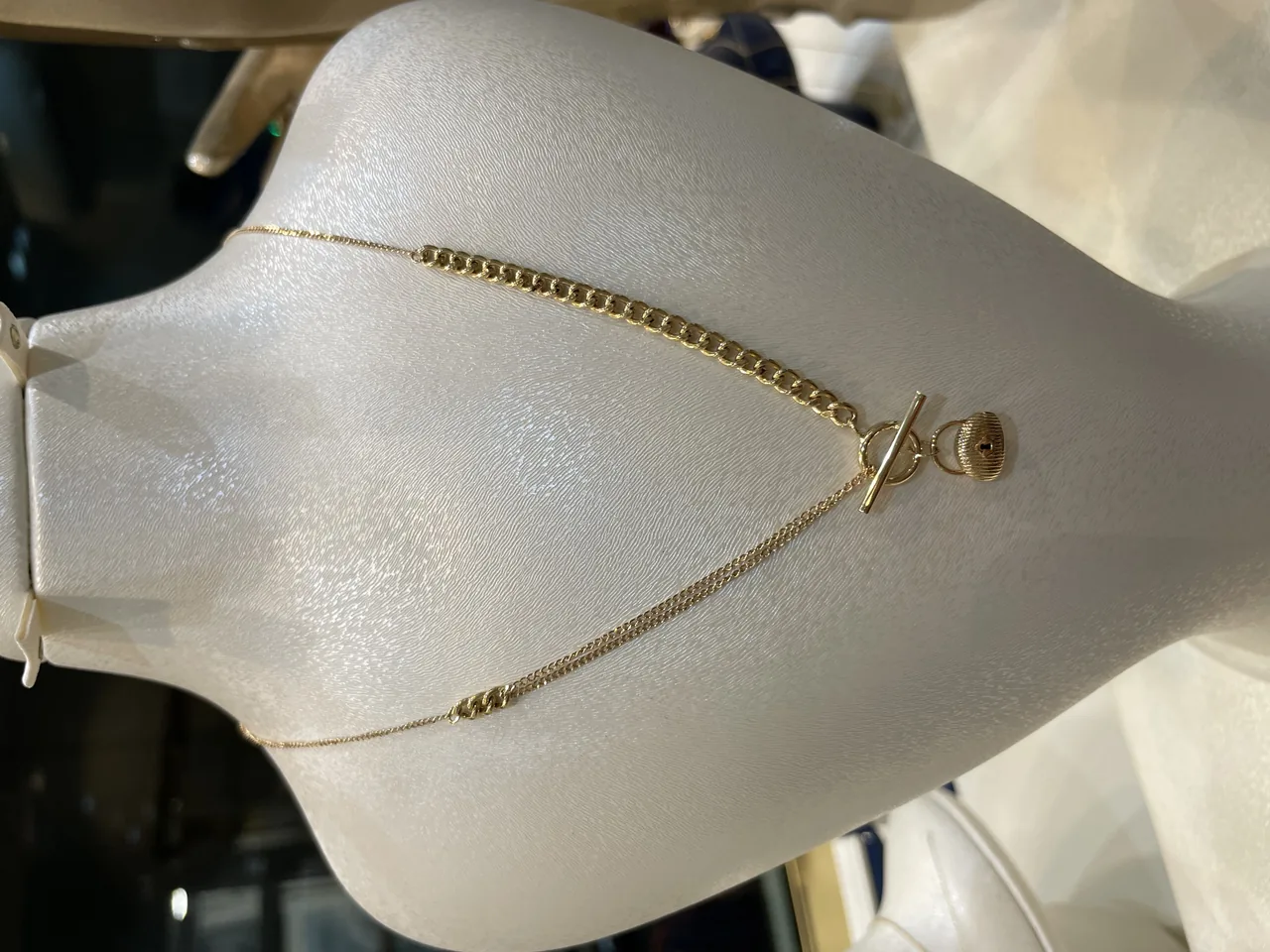 طلای سرآبادانی - تصویر 2