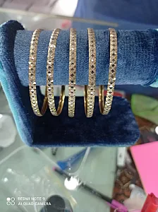 گالری آماتیس