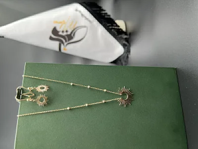 طلا ملورین