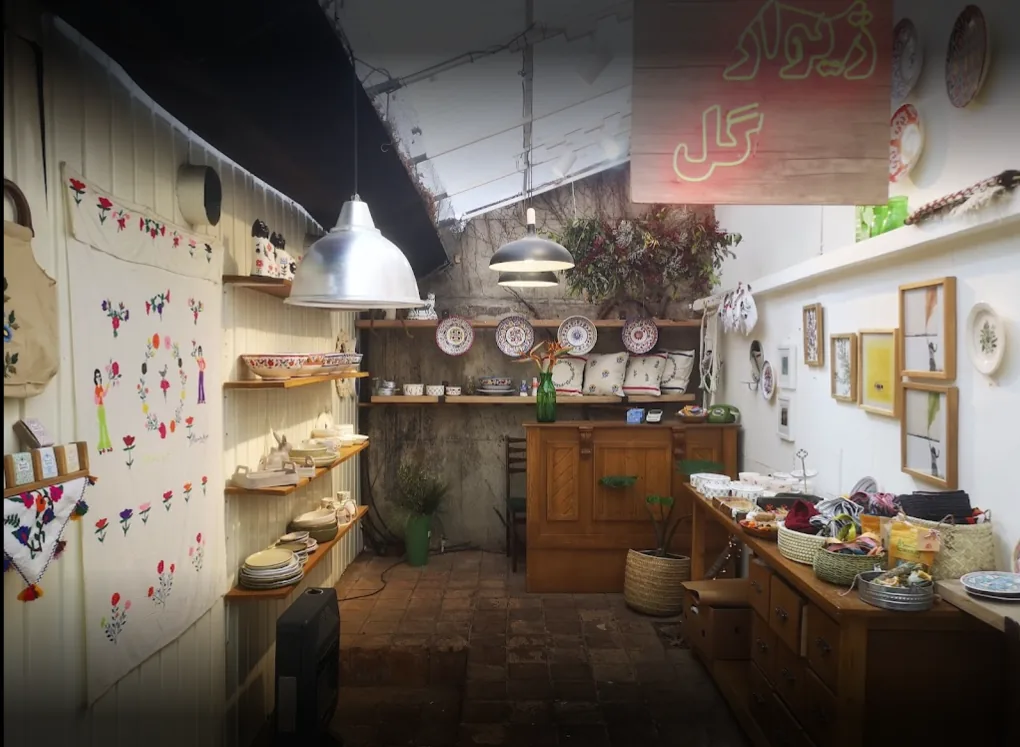 کافه آپ آرت مان - تصویر 4