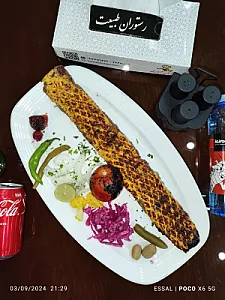 باغ رستوران طبیعت