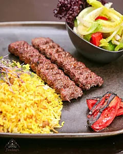 کافه رستوران عربی مدائن