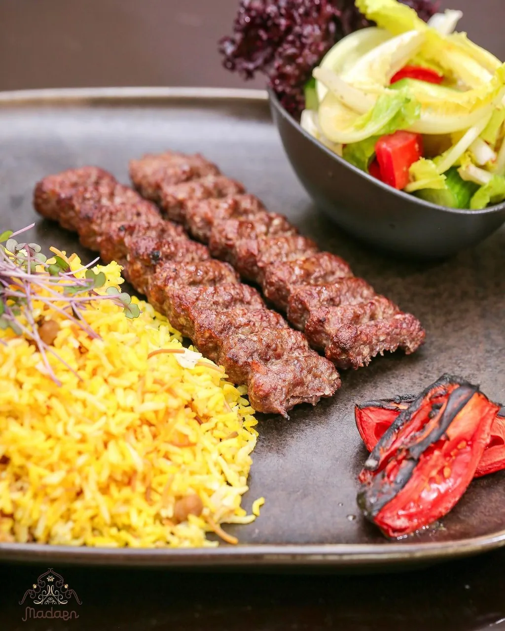 کافه رستوران عربی مدائن