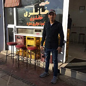 ساندویچی خانلری