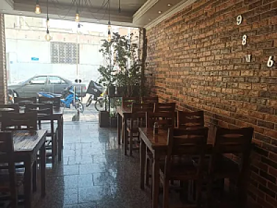 کترینگ و رستوران بزرگ سورنا