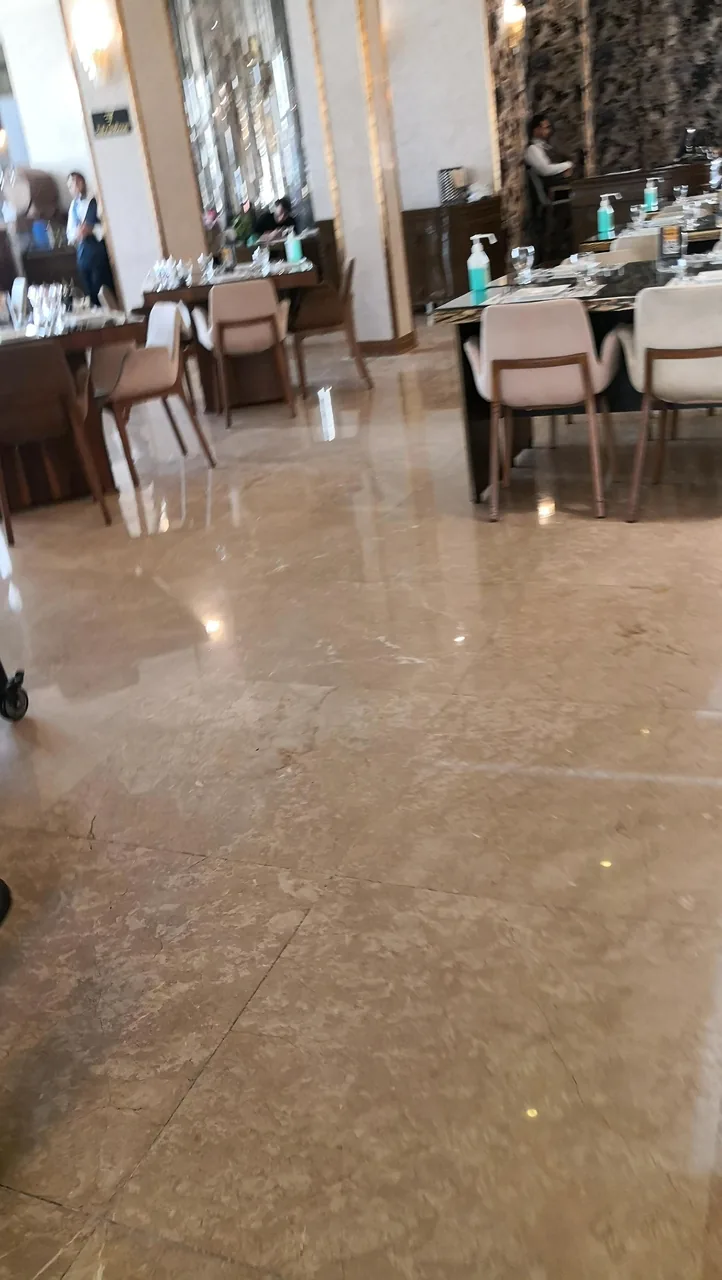 کافه رستوران طهران بین - تصویر 4