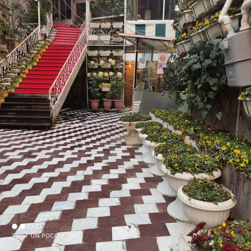 رستوران بهشت دربند