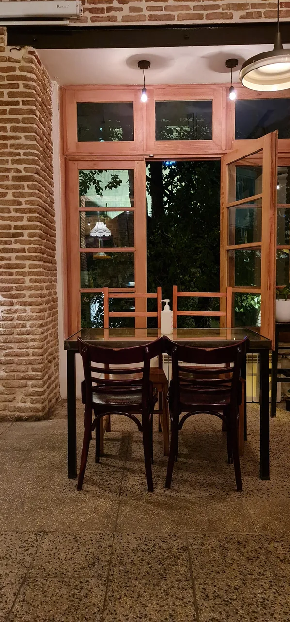 کافه رستوران ری‌را - تصویر 2