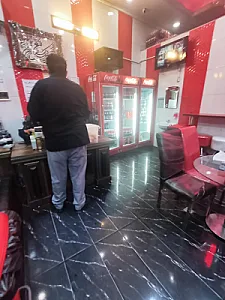 فلافل مامان جون