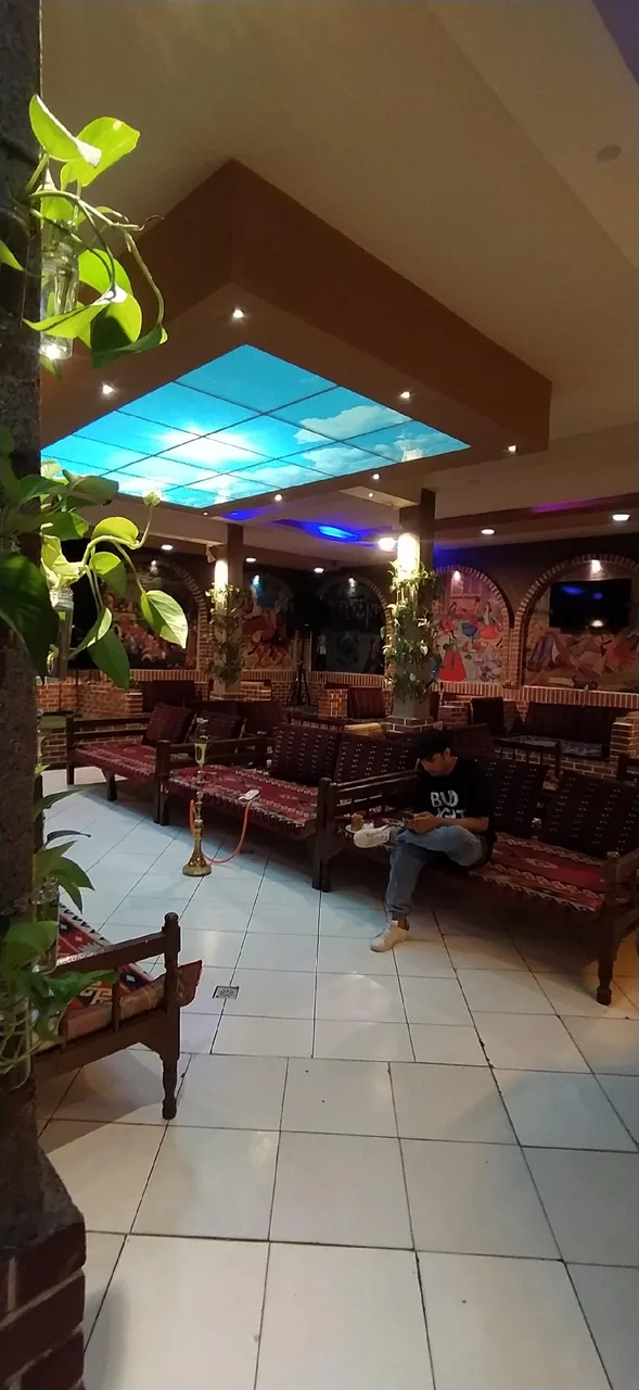 کافه رستوران ایران - تصویر 2