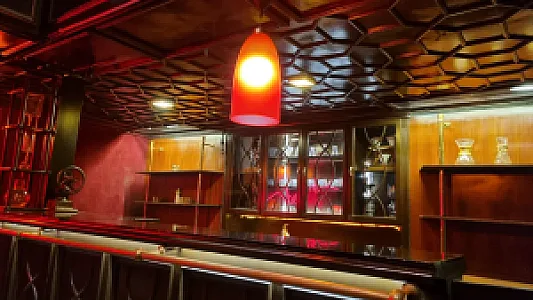 عمارت بیستروپاپ