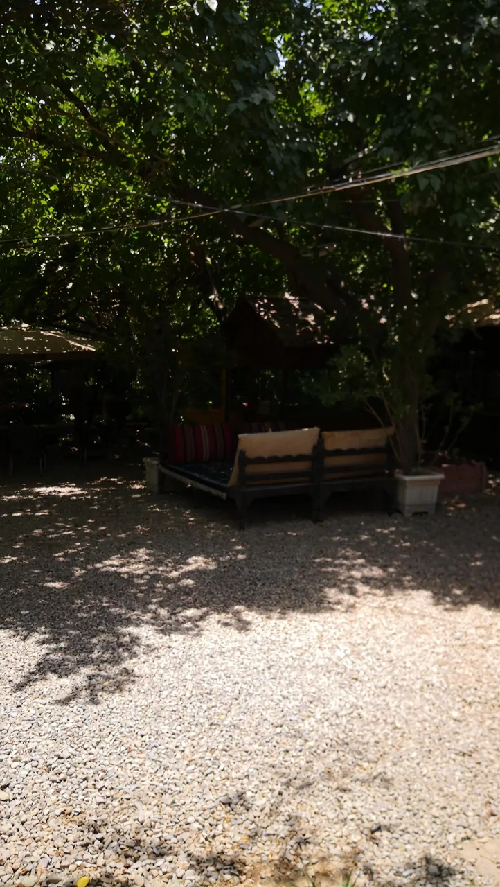 رستوران سنتی گلستان کوهسار
