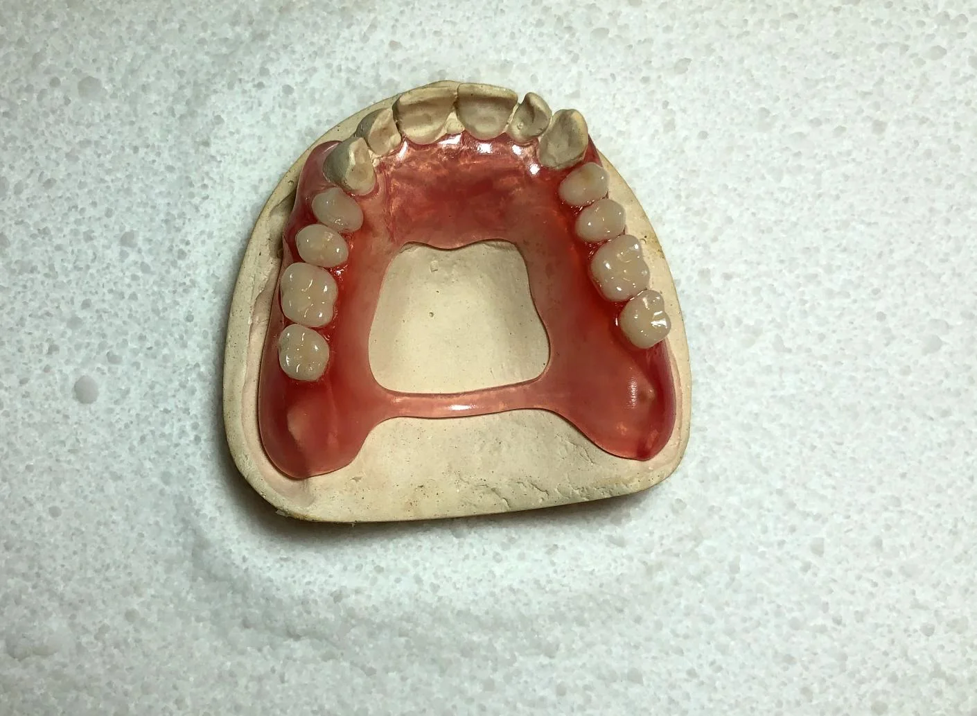 لابراتوار دندانسازی روزبه