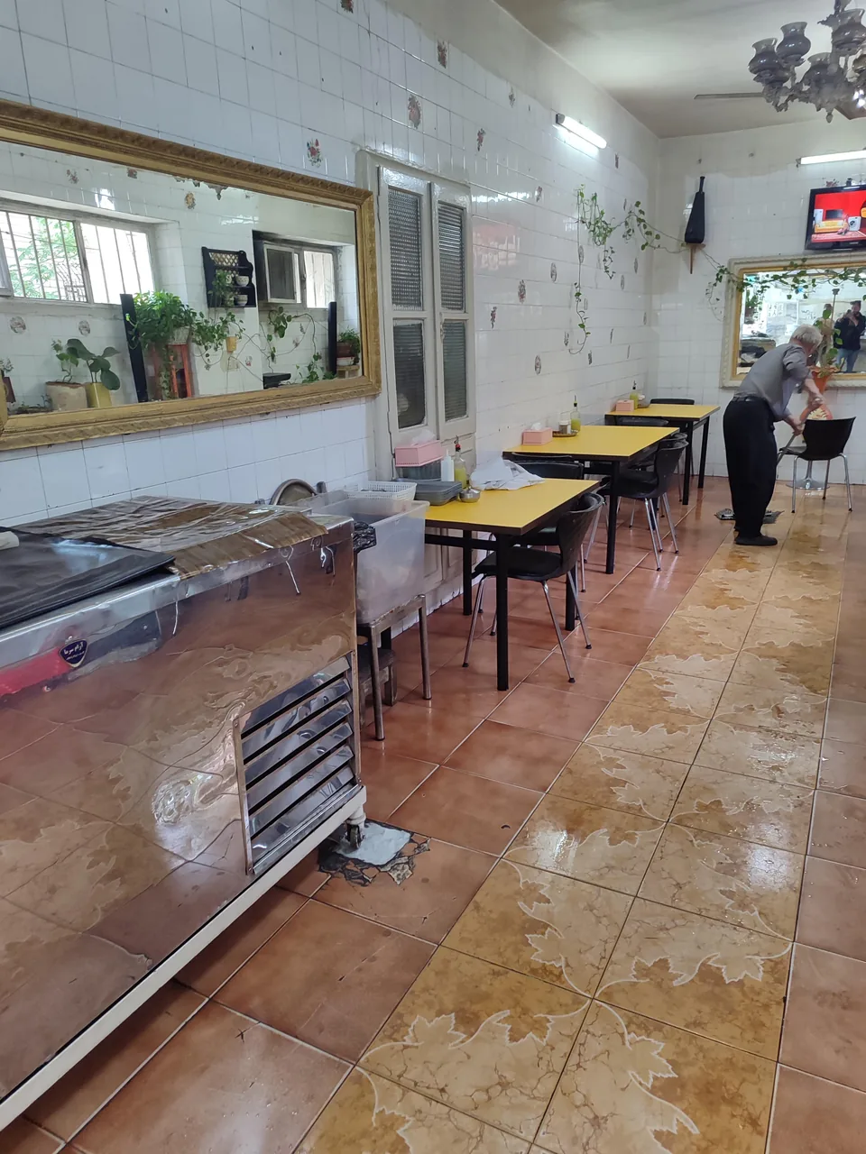 طباخی آقایی - تصویر 2