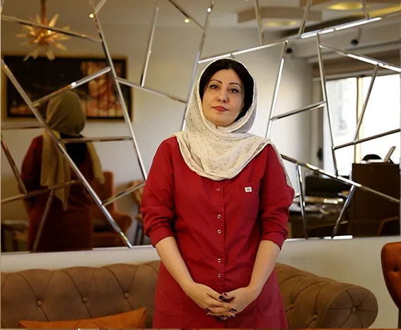 دکتر نازیلا دهری‌منش