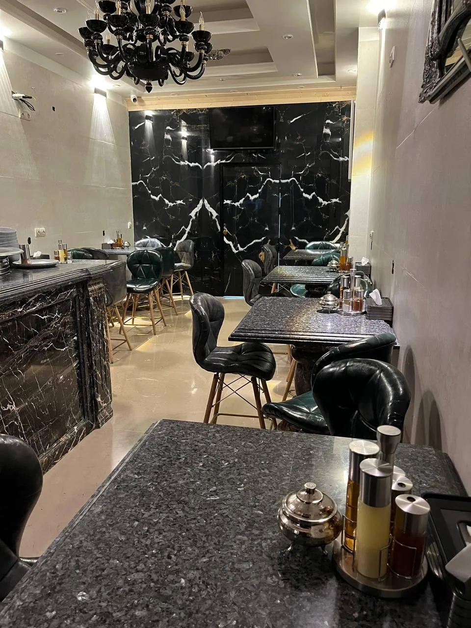 طباخی حاج حسین - تصویر 2