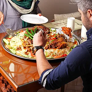 مطعم بیت المندی الیمنی