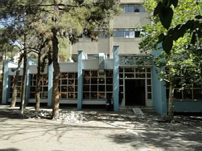 سالن غذاخوری دبیرستان ماندگار البرز
