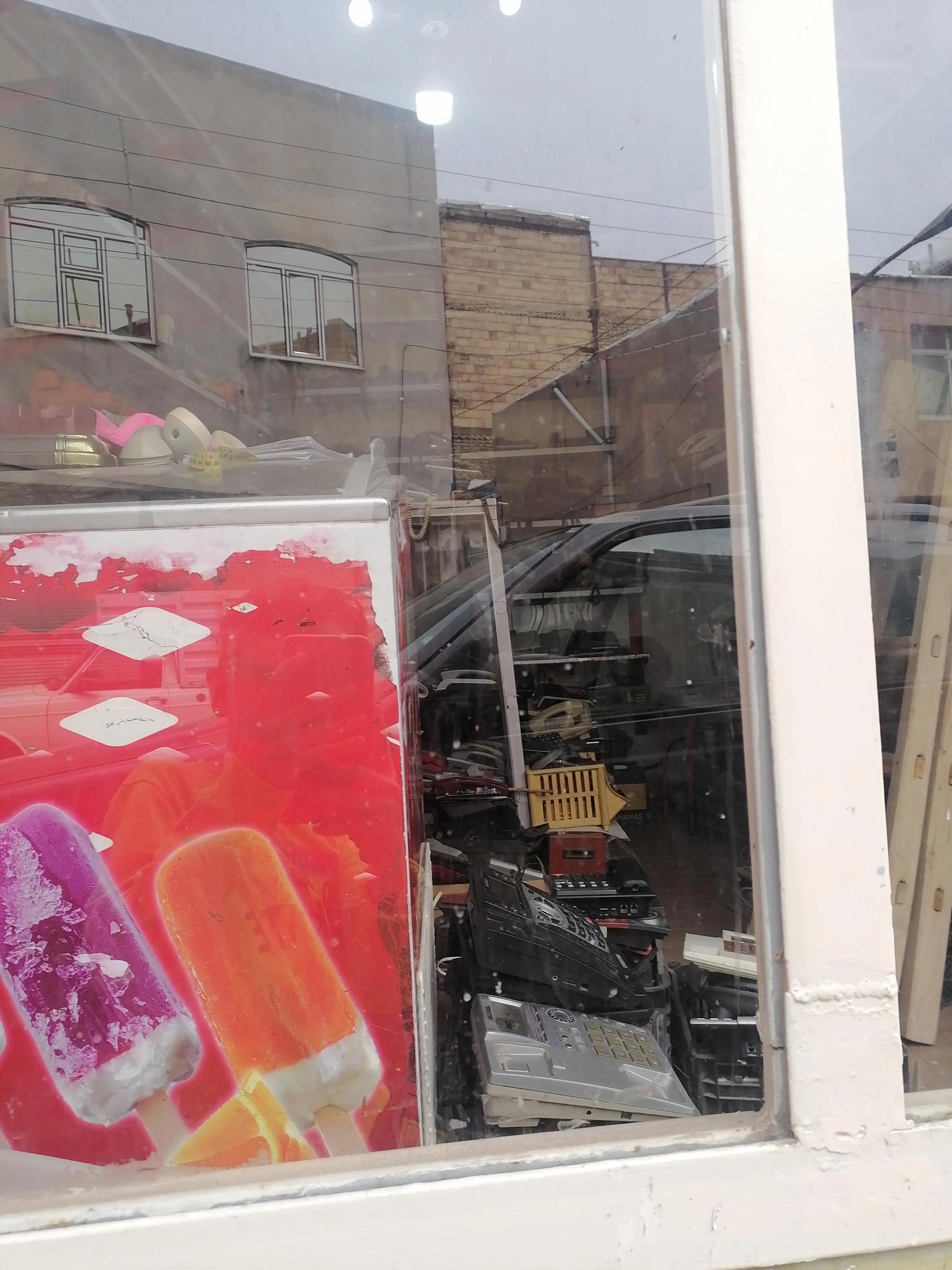 کامپیوتری سهند کریم‌زاده