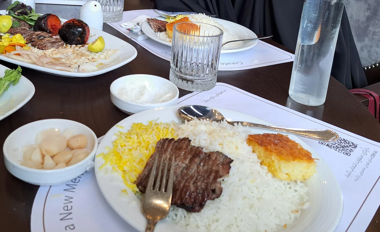 رستوران‌کافه ارکیده شعبه سعادت آباد - تصویر 3