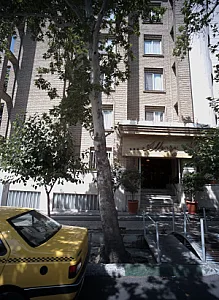 رستوران الباری