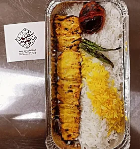 کترینگ چلو سفید