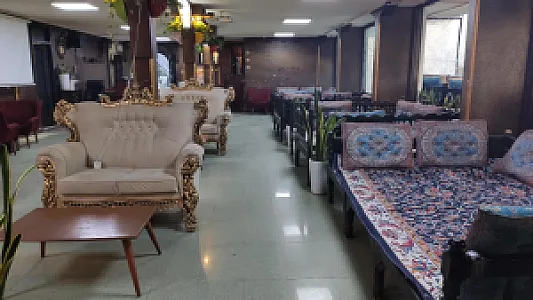 کافه رستوران کوچه باغ