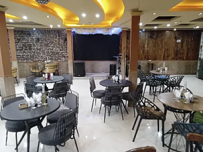 کافه رستوران پارادیس پلاس