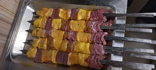 سالن پذیرایی نوجوان