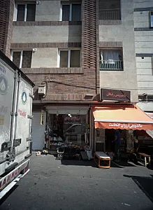 ساندویچی فروزان