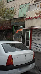 طباخی آذر