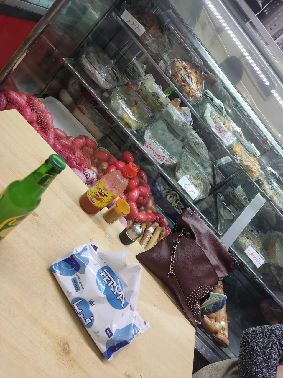 ساندویچ زند - تصویر 2