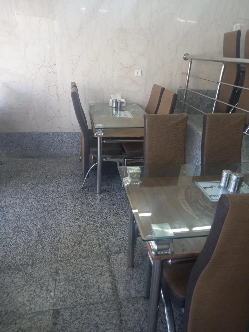 رستوران کبابی گلپایگانی - تصویر 2