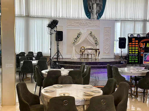 باغ تالار آتا