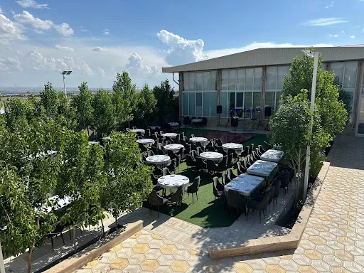 باغ تالار آتا