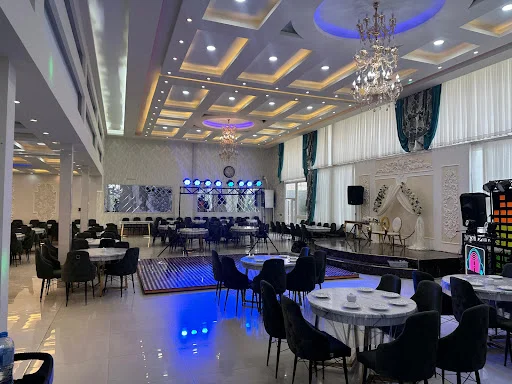 باغ تالار آتا