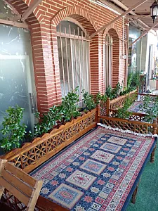 رستوران مادرانه