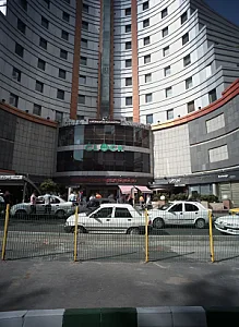 رستوران کلاک