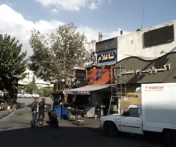 کبابی و جگرکی شاغلام